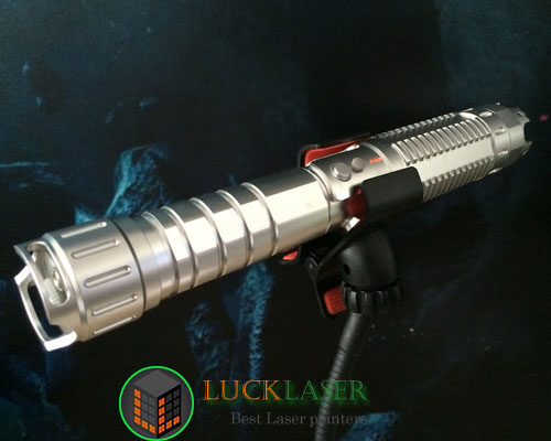 810nm 2000mW High power IR Laser Torch - Click Image to Close